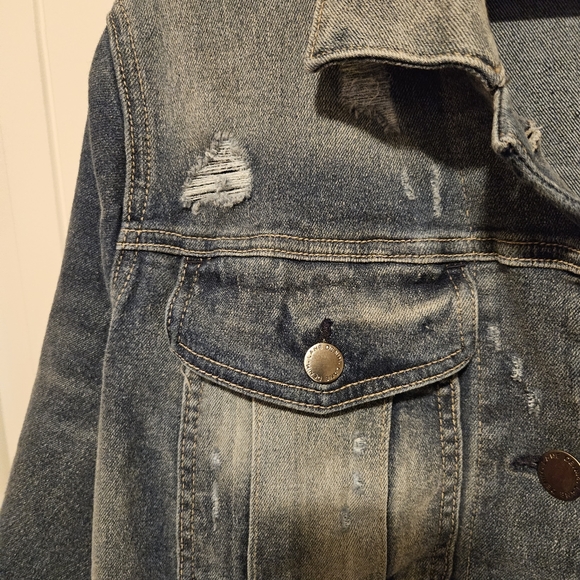 NWT Lane Bryant Short Denim Jean Jacket with Distressing - Picture 5 of 8